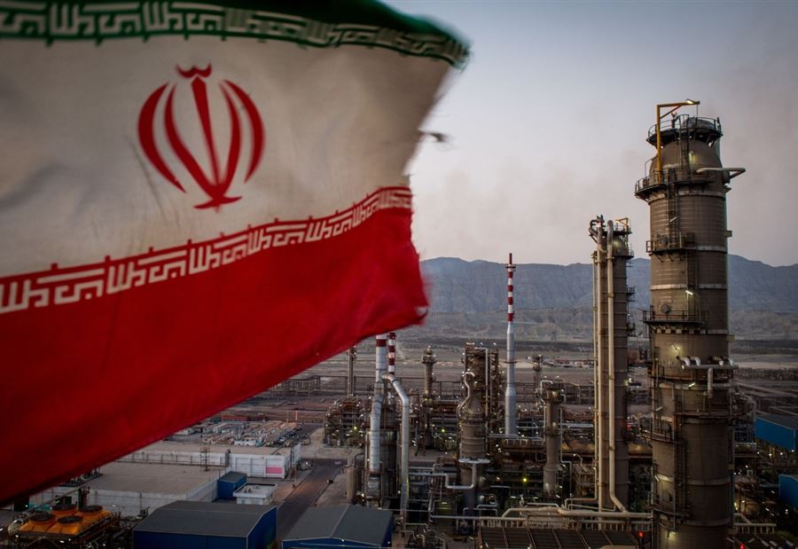 "طهران خرجت من مربع ضبط النفس"... إيران تضع 10 سيناريوهات للرد الإسرائيلي "طهران خرجت من مربع ضبط النفس"... إيران تضع 10 سيناريوهات للرد الإسرائيلي