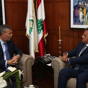 إبراهيم يبحث مع  لازاريني التنسيق في موضوع النازحين 