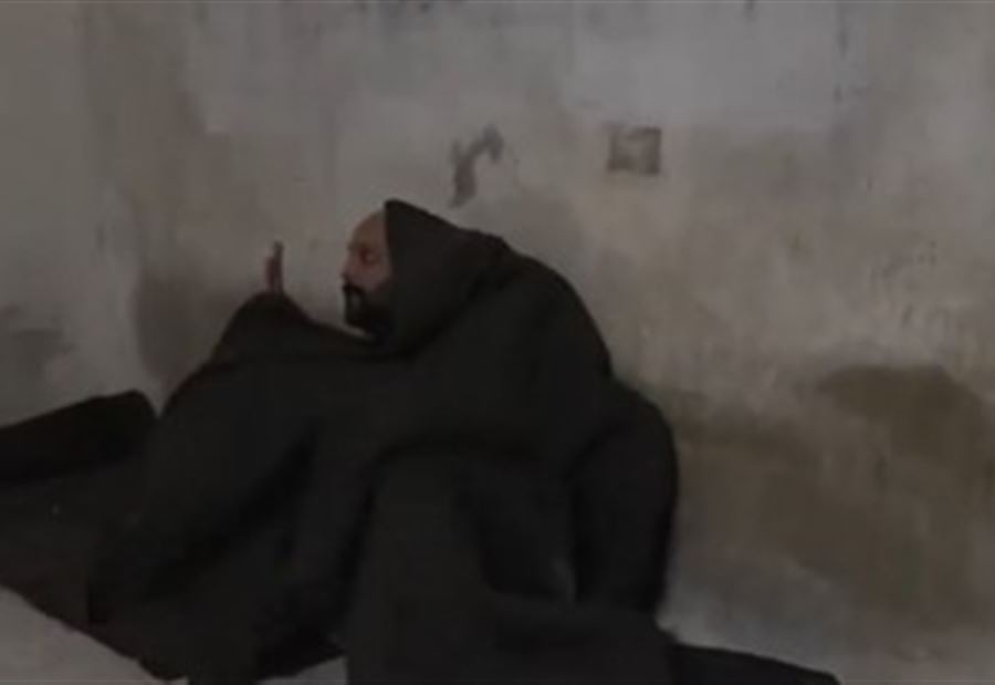 في سجن سري لنظام الأسد... مراسلة تعثر على معتقل جديد! (فيديو) في سجن سري لنظام الأسد... مراسلة تعثر على معتقل جديد! (فيديو)