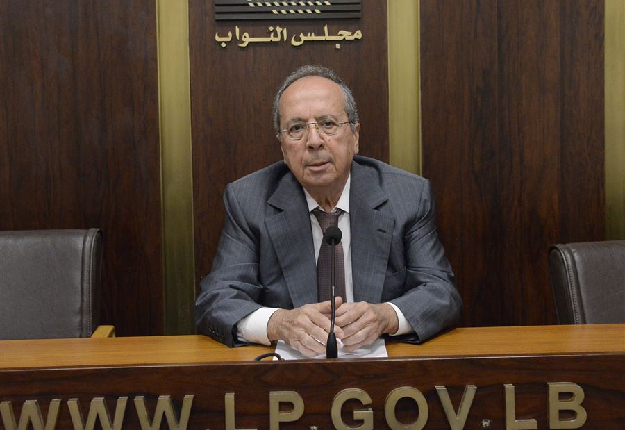 السيّد يكشف سبب تصويته ضد التمديد