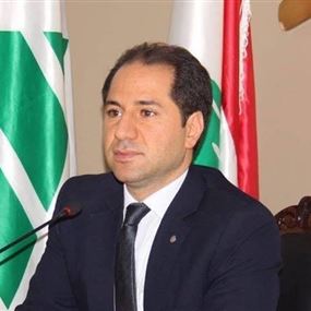 الجميل: يا عيب الشوم!