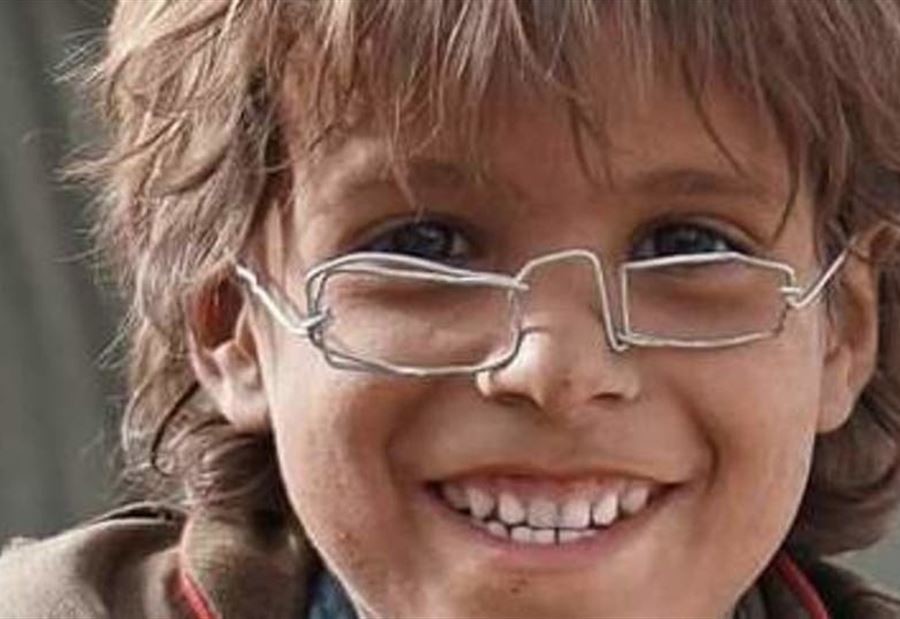 "قصةٌ إنسانيةٌ ملهمةٌ" بطلتها "نظارة"!