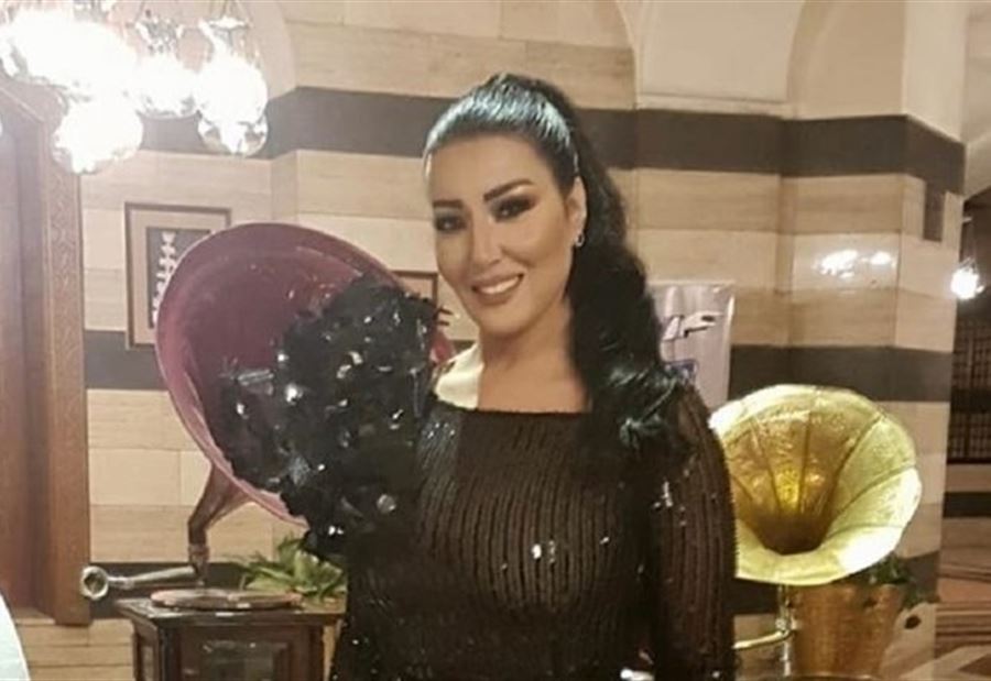 بالصور: "بعد ختم الرسول" في السعودية.. سمية الخشاب تظهر في سوريا 