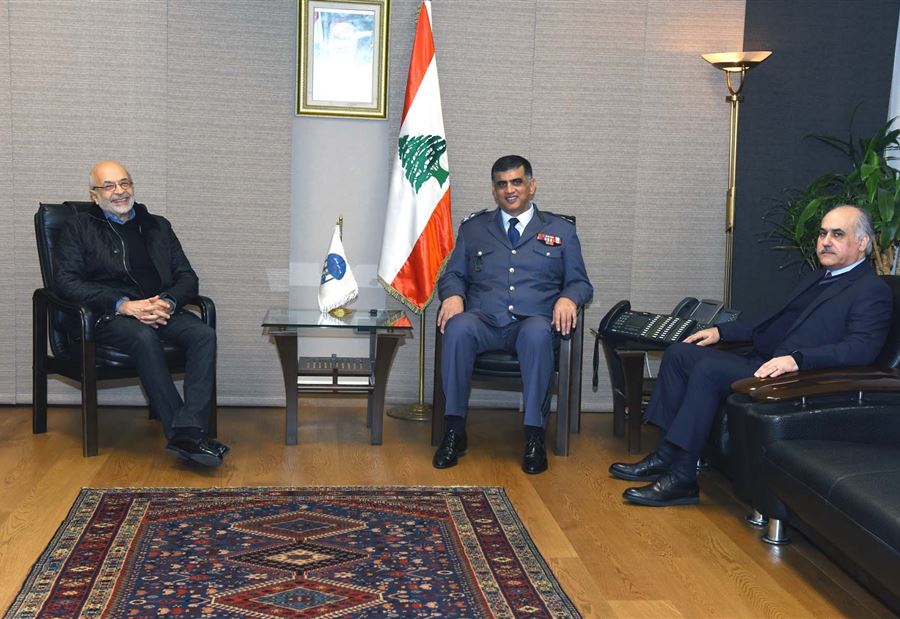 عثمان بحث مع شهيب وأبو الحسن الاوضاع