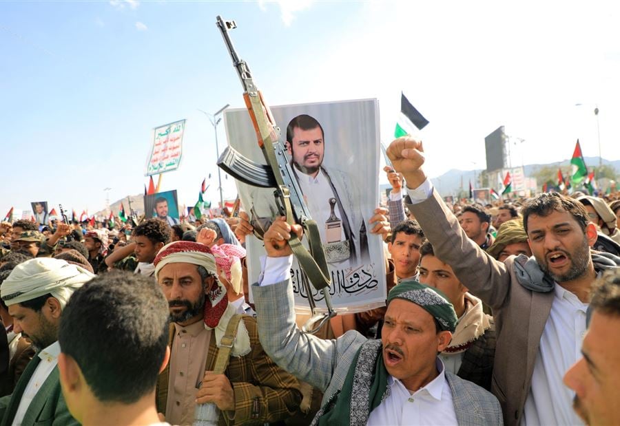 في إطارِ الردِّ... الحوثيون يكشفون تفاصيل ضرب "العمق الإسرائيلي" في إطارِ الردِّ... الحوثيون يكشفون تفاصيل ضرب "العمق الإسرائيلي"