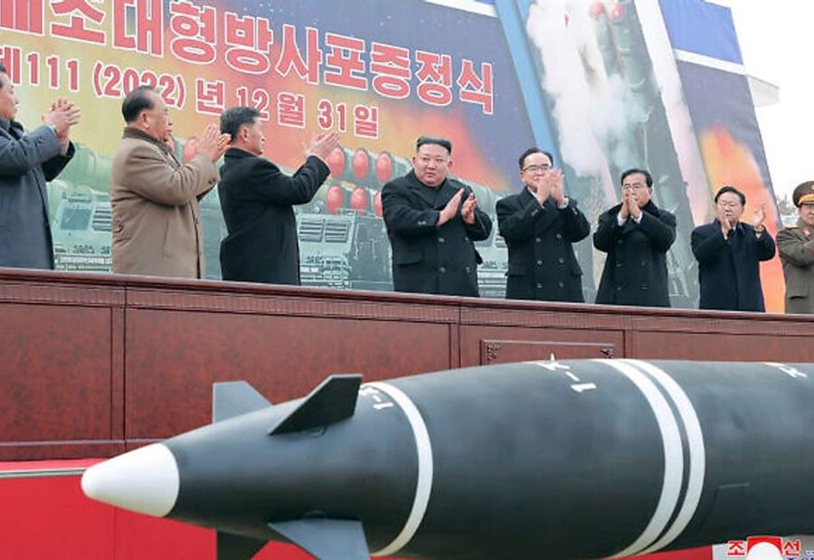 من مسلسل تجارب الأسلحة... كوريا الشمالية تطلق "صواريخ" كروز! من مسلسل تجارب الأسلحة... كوريا الشمالية تطلق "صواريخ" كروز!