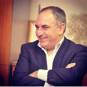 اسود لـ