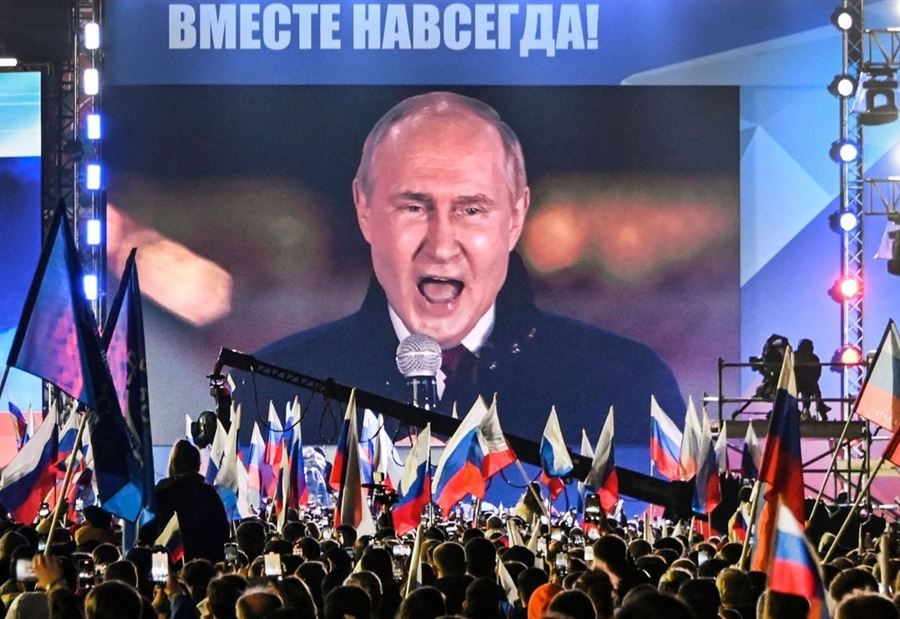 بوتين يتحدّث عن "ابتزاز روسيا نوويًا" بوتين يتحدّث عن "ابتزاز روسيا نوويًا"