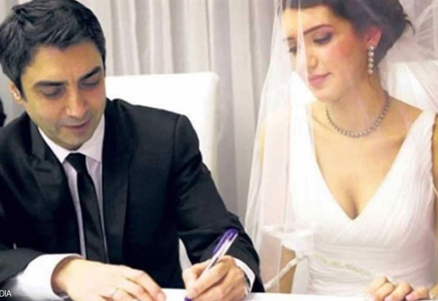 بعد "الخطأ الفادح".. بطل "وادي الذئاب" يطلق زوجته بعد "الخطأ الفادح".. بطل "وادي الذئاب" يطلق زوجته