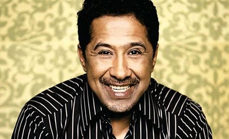 الشاب خالد يتنكر من جديد لابنه غير الشرعي