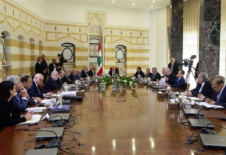 الجميل لـ جعجع: "يعني رح تسقيل؟"