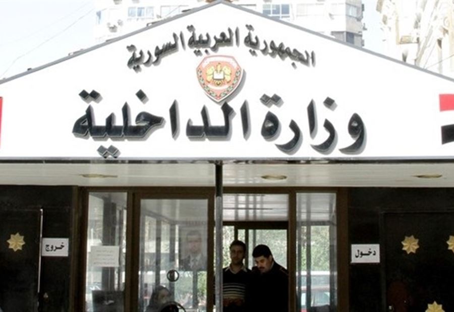إجراءاتٌ جديدةٌ للداخلية السورية ضد "كورونا" إجراءاتٌ جديدةٌ للداخلية السورية ضد "كورونا"
