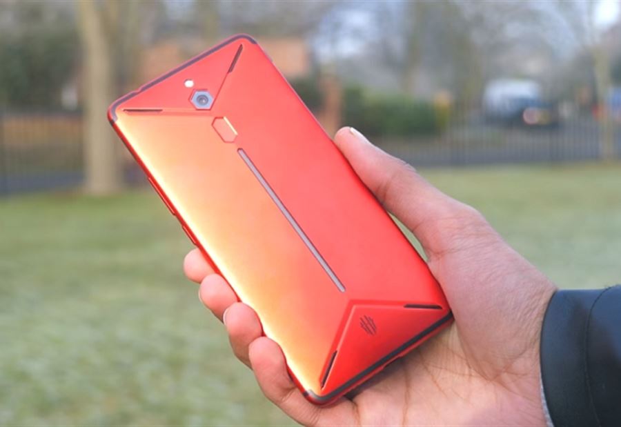 "Nubia" تطلق أقوى هاتف للألعاب!