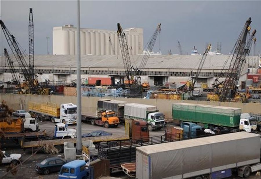 إعتصامٌ لـ"سائقي المرفأ"