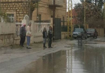 الثلوج في البقاع على علو 1200 متر