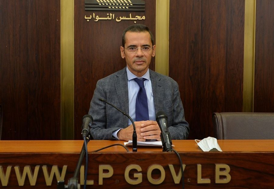 إعادة فتح البلد... سؤالٌ من علامة إلى لجنة "كورونا"