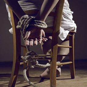 نجاة نجل رئيس حزب من محاولة خطف  نجاة نجل رئيس حزب من محاولة خطف