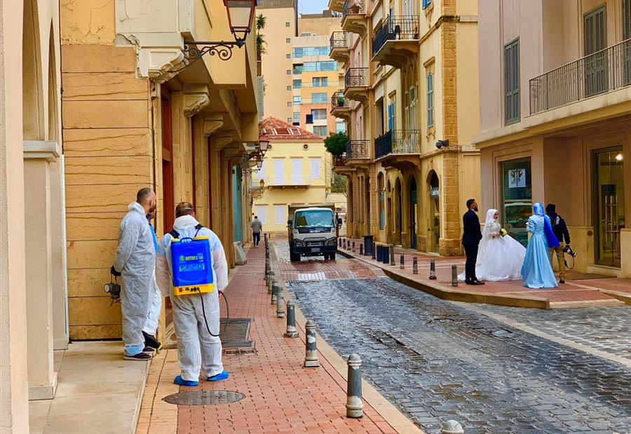 ممرضة لبنانيّة "شجاعة" تهزم "كورونا" وتبثُّ رسالة "أمل"