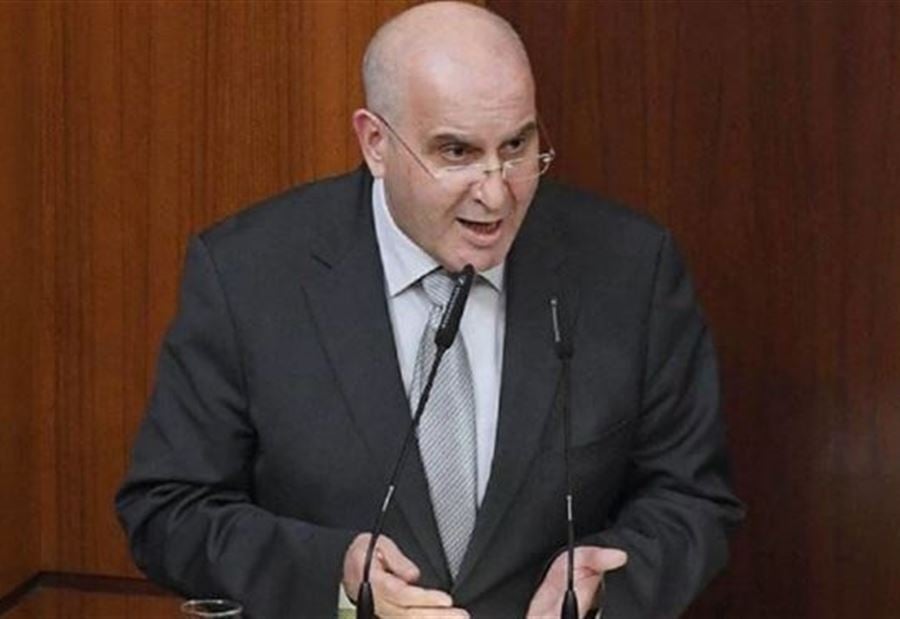 عراجي: "العلاج" بدون خطة كعلاج الأزمة القلبية بالبنادول