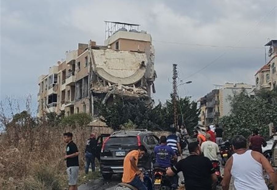 بالفيديو: غارة اسرائيلية تستهدف شقة سكنية في برجا
