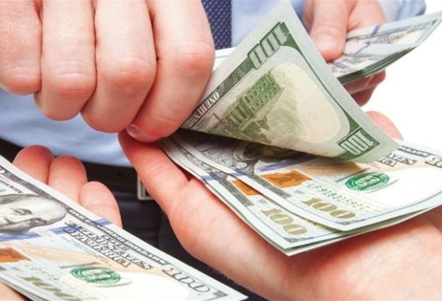 سعر الدولار لدى الصرافين اليوم الجمعة