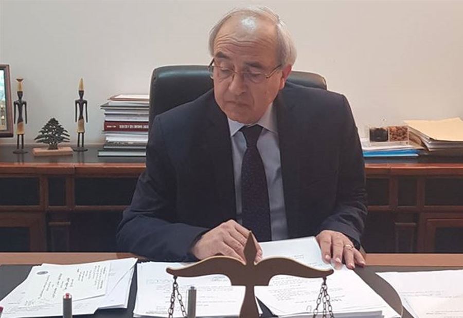 في القضاء اللبناني... "ثواب وعقاب"!