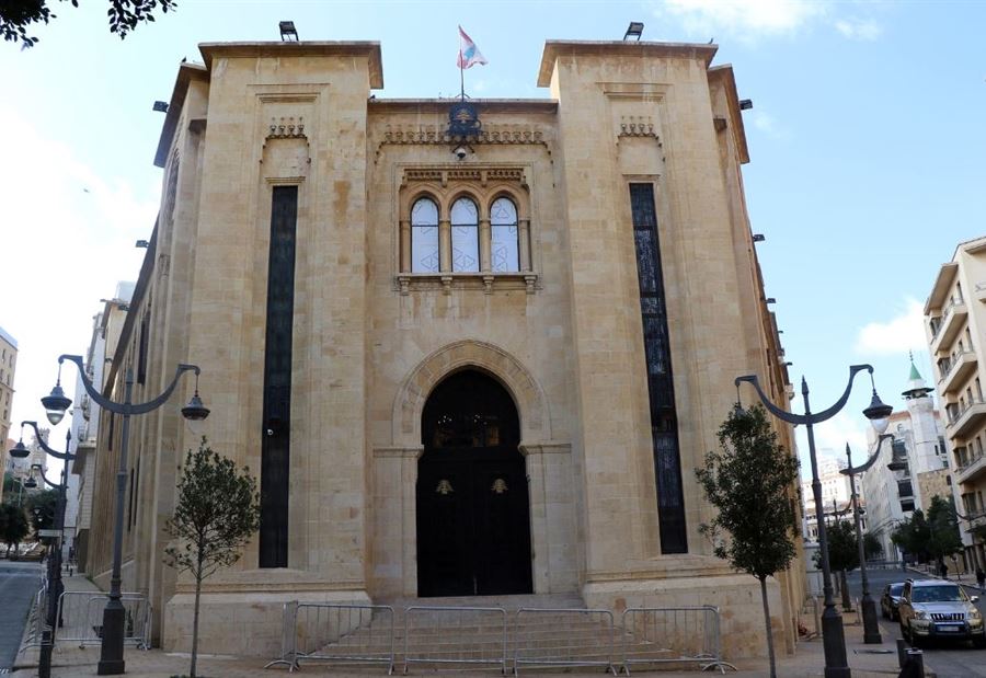 نائب يُعدّد "فوائد اللجوء السوري"