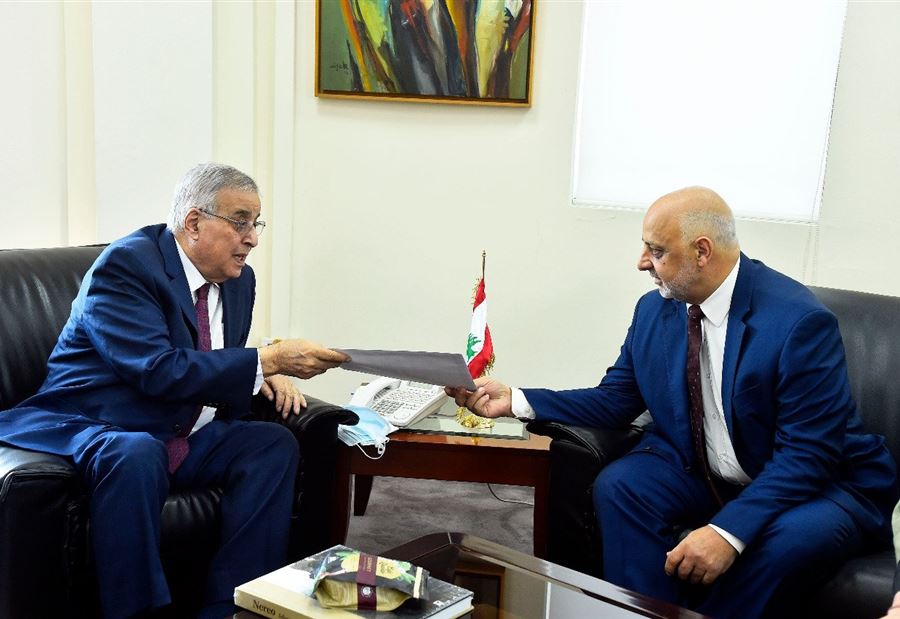 العلاقات الثنائية بين بوحبيب والسفير الكولومبي 