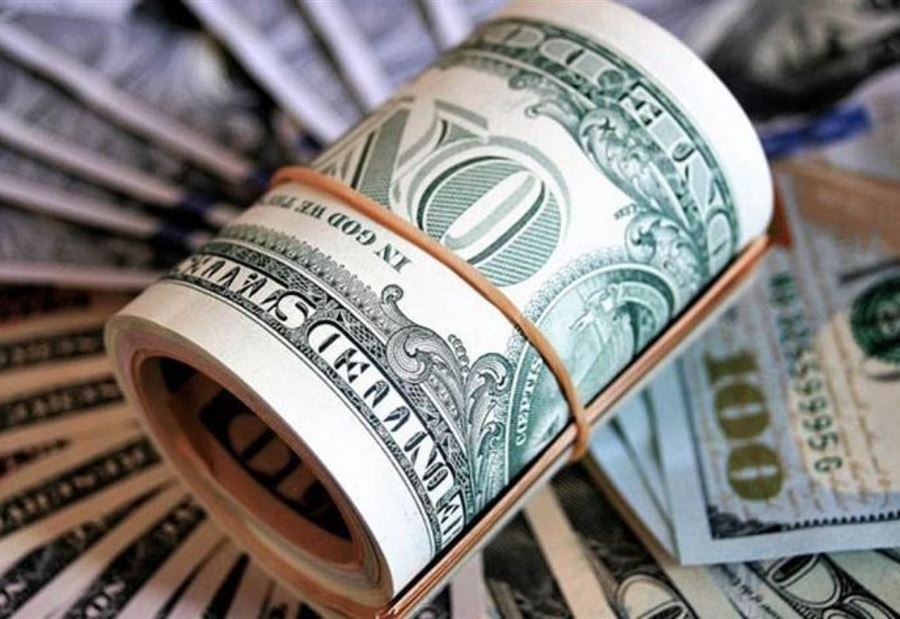 انخفاضٌ ملحوظٌ فيدولار السوق السوداء