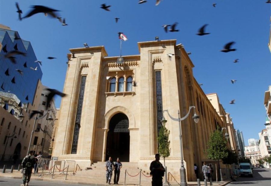 وجود اميركي في البرلمان....هل سهّل التمديد؟!
