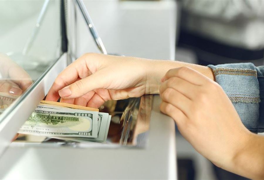 سعر الدولار اليوم الاثنين