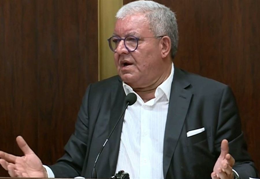 "الآتي أصعب"... المشنوق "يعتذر"