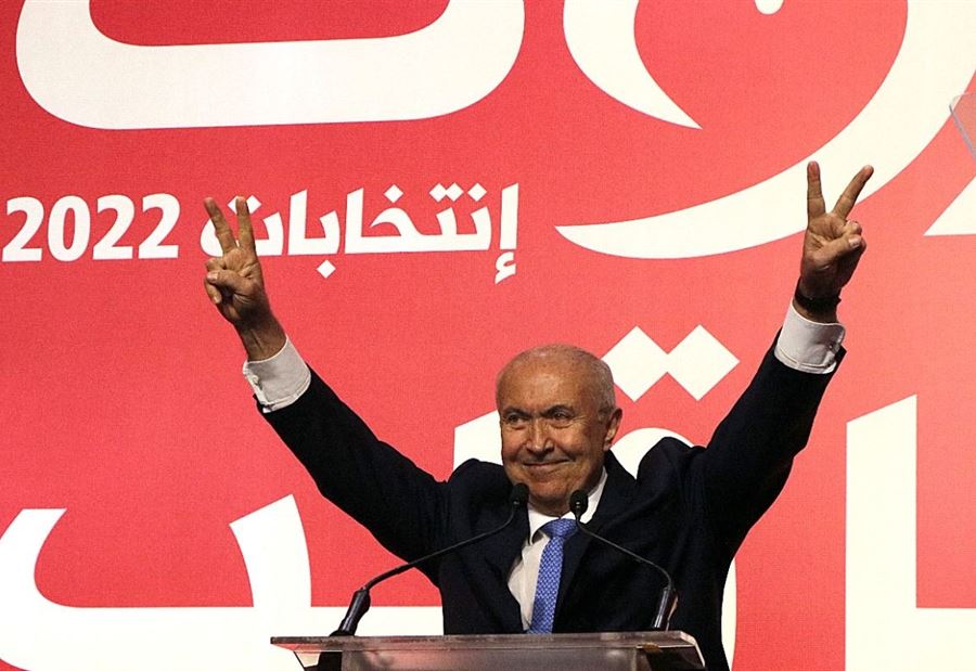 "نكسةٌ" لـ مخزومي!
