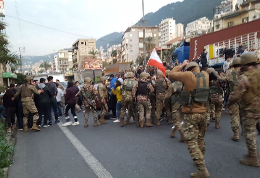 فتح طريق جونية وتوقيفات 