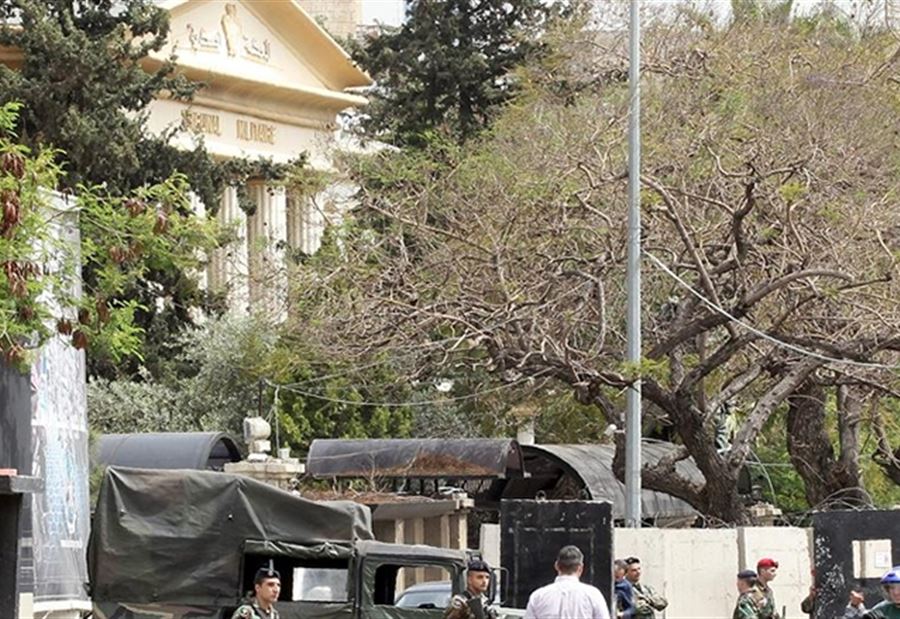 32 سوريًا متهمًا بجرائم إرهابية الى المحكمة العسكرية
