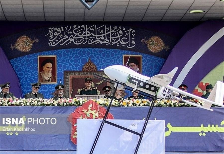 بالفيديو: الحرس الثوري يكشف عن طائرة "معراج"