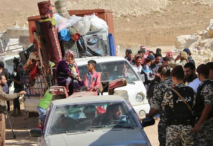 "لا يمثلنا من يطرح حلول للنازحين على قاعدة عنصريّة"