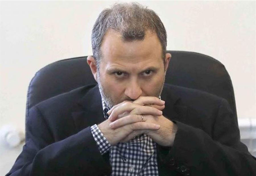 من قصدَ باسيل؟