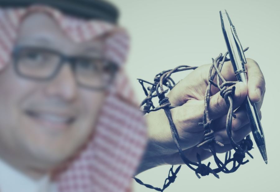 بخاري يعلّق نيشانًا على صدرنا... "ليبانون ديبايت" محجوبٌ في السعودية