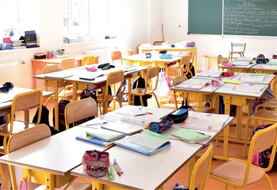 تلاميذ المدارس يلتزمون بالإضراب التحذيري غداً