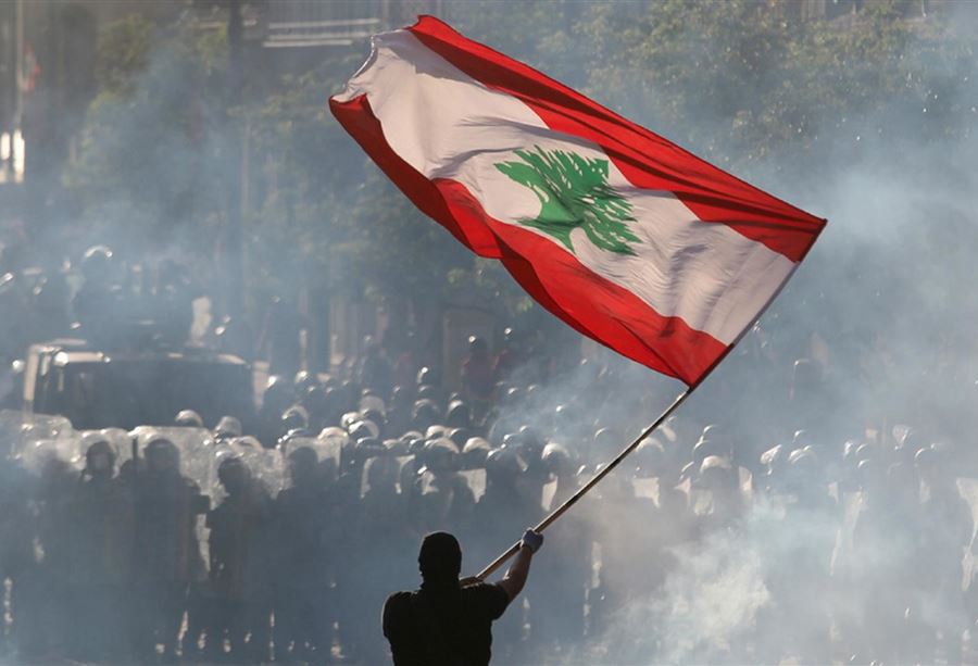 "واهم... اذا غرق المركب سيغرق الجميع"!