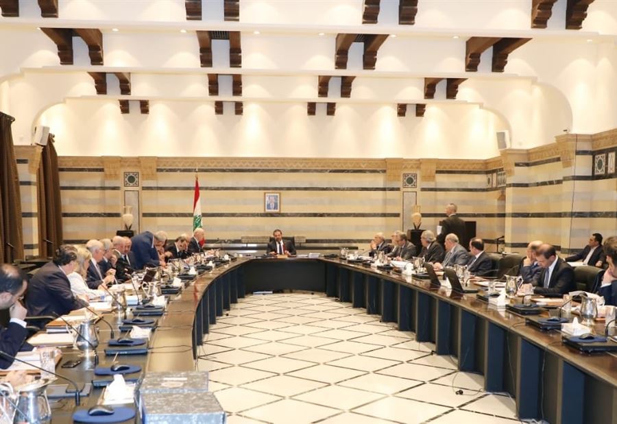 سفارات غربية تسأل عن مصير الحكومة! 