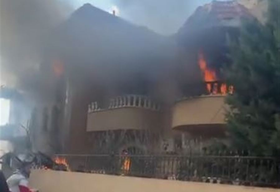 بالفيديو: لحظة استهداف حي آل اللقيس في بعلبك بالفيديو: لحظة استهداف حي آل اللقيس في بعلبك