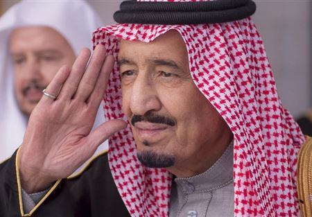 بالصورة: هدية عمرها 70 عاما تنتظر الملك سلمان في تبوك بالصورة: هدية عمرها 70 عاما تنتظر الملك سلمان في تبوك