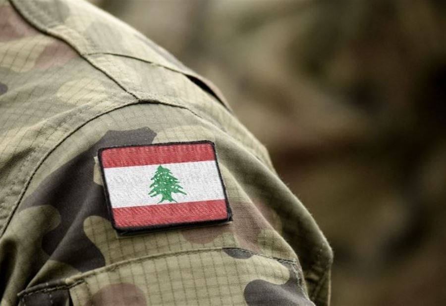 ضابط كبير في "الإقامة الجبرية"… الحرب تستعرّ بين "القائد" و "الوزير"!