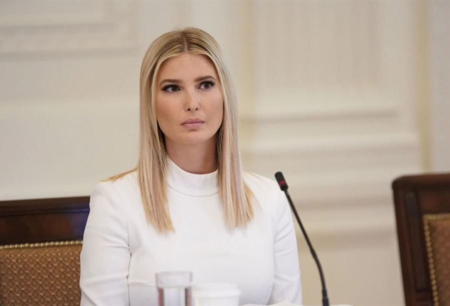 بعد "مكالمة مؤثّرة"... إيفانكا ترمب تقاوم الدموع 