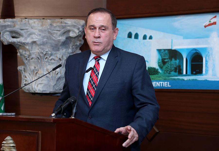 قرارٌ جديد لوزير الصناعة قرارٌ جديد لوزير الصناعة