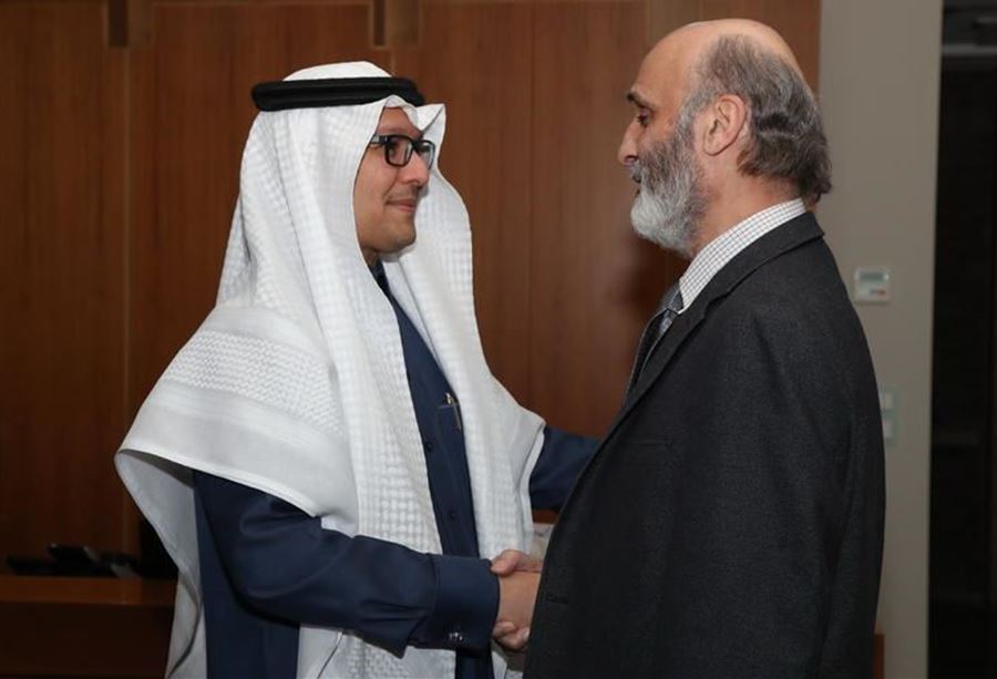 لقاء "السّاعتين" بين جعجع وبخاري