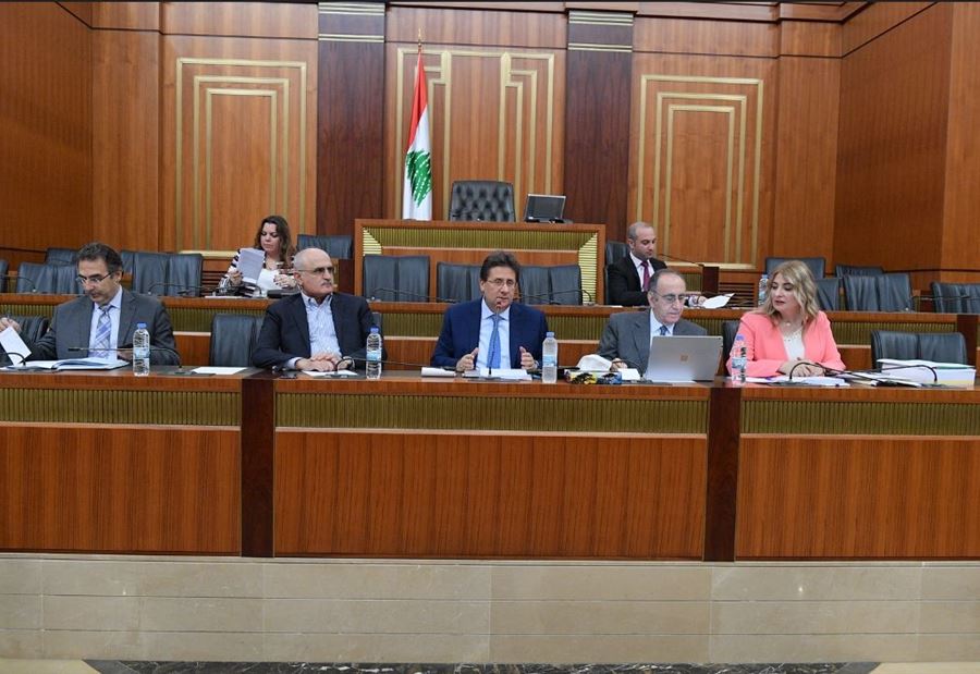 9 جلسات متتالية في 5 أيام للجنة المال والموازنة