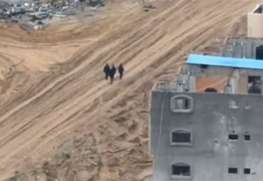 بالفيديو: مقتل 4 فلسطينيين في خان يونس بالفيديو: مقتل 4 فلسطينيين في خان يونس